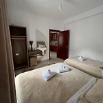 Castle View Apartament *